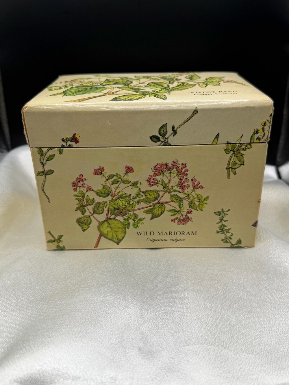 Vintage 1978 Stylecraft Herb Botanical Recipe Trinket Box
